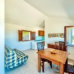 Aparthotel Isa - With Common Swimming-pool And Outdoor Private Area In 3*